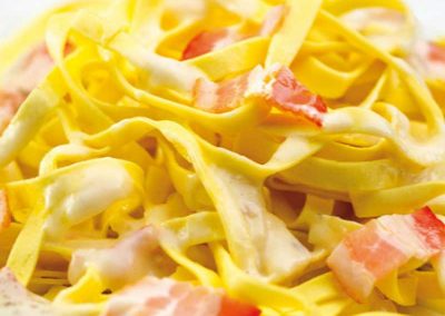 Tallarines carbonara